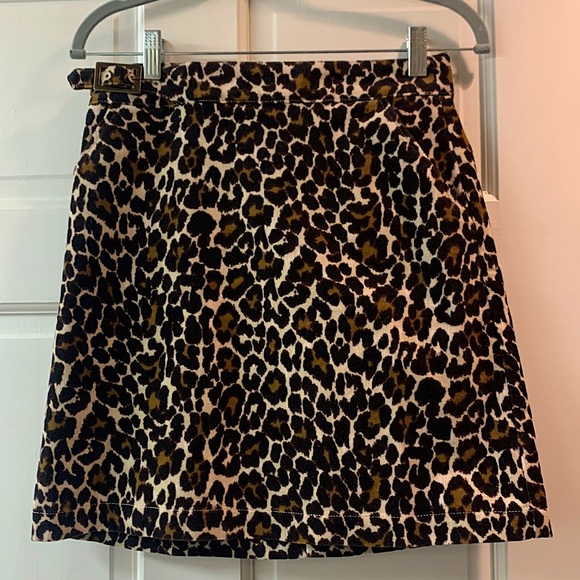 NWT J. Crew Corduroy Animal Print Mini Skirt w/Buckle Size 0 Black/Brown - Picture 7 of 15